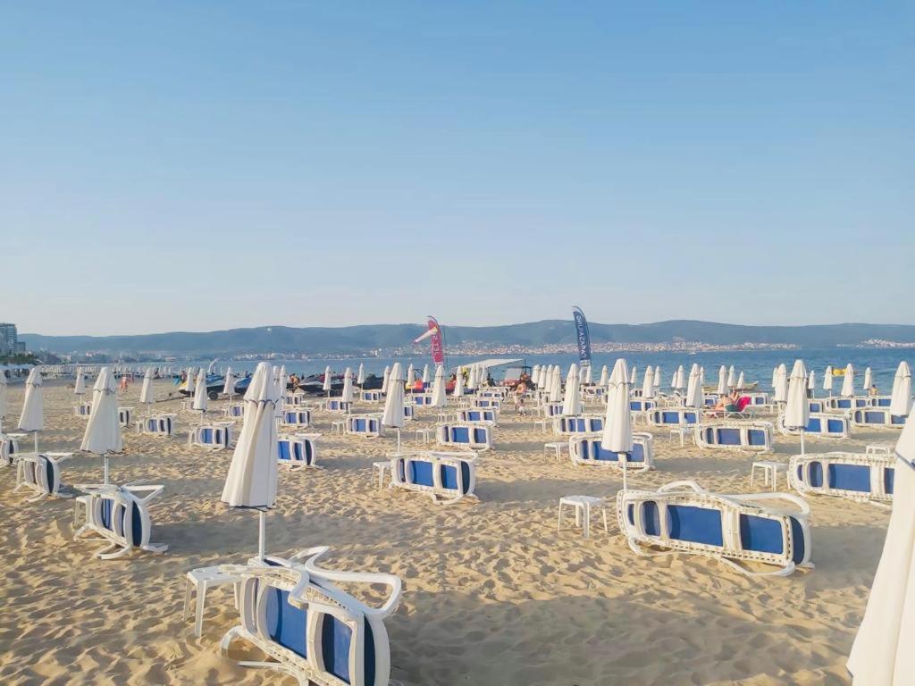 Private Apartament Vip In Royal Beach Napospart Kültér fotó